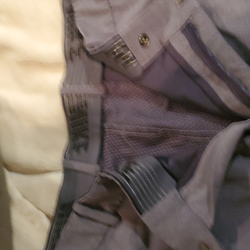 Mens Nike golf shorts with stretch waist bant 38W